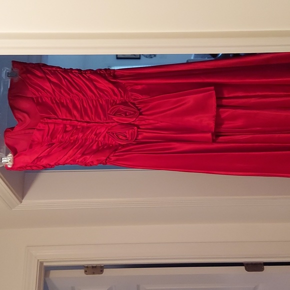 Vintage 80s/90s Prom dress. LIKE NEW red size 9 - Picture 8 of 16